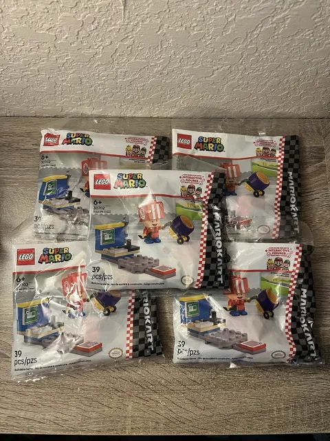 5x NEW LEGO 30702 Super Mario Toad (Pit Crew) 39 Pieces NEW SEALED PolyBag