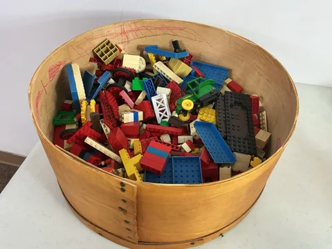LEGO 8  lbs. Bulk Lot Accessories Parts Pieces Bricks Plates Vintage 90s-2000s