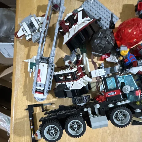 LEGO Bulk Lot Mixed Parts & Pieces - Truck, Star Wars, Hidden Side, truck 5590