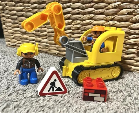 Lego Duplo Construction Vehicle Misc Parts Excavator 2 Workers Men at Work Sign