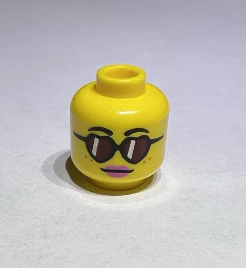 Lego Yellow Minifig Head 2 Sides Woman Heart Glasses Smile Pink Lipstick New 