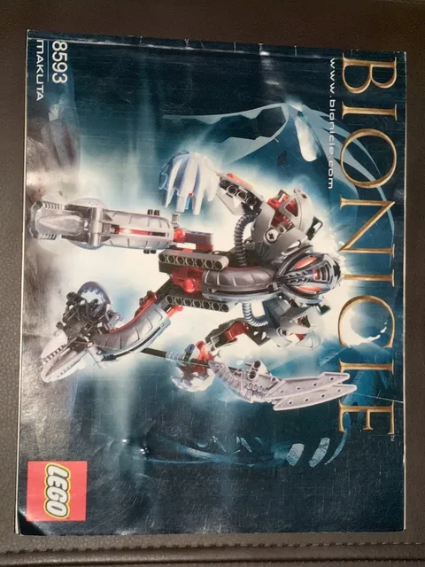 LEGO Bionicle Makuta 8593 No Missing Pieces  With Instructions