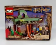 LEGO HARRY POTTER 4719  - Quality Quidditch Supplies - NIB - Box Wear