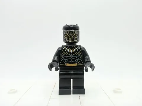 Erik Killmonger (Golden Jaguar) - sh0477 - Set 76099 - LEGO Minifigure
