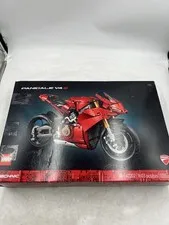 LEGO TECHNIC: Ducati Panigale V4 S Motorcycle (42202) 1603 PCS New In Box