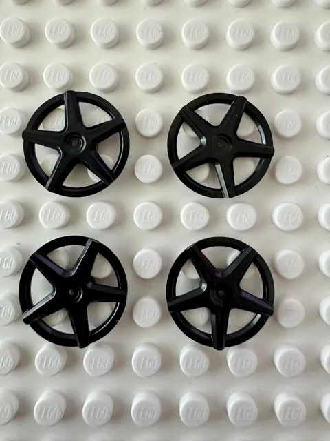 LEGO Wheel Cover 5 Spoke 72210a - (for Wheel 72206pb01) Black Qty 4