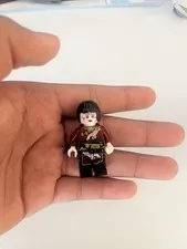 LEGO Minifigure - Nya