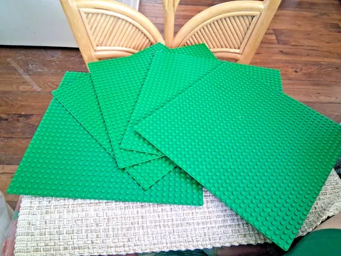 Lego Lot Of 5 Base Plates Green  32x32 studs 10" x 10"