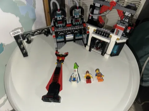 The LEGO Movie Lord Business' Evil Lair 70809 Complete Set Missing 3 Figs