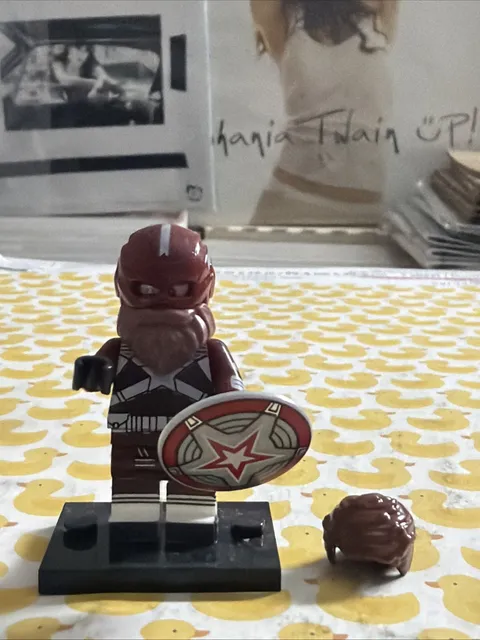 RED GUARDIAN HELMET SHIELD LEGO MINIFIG FIGURE david harbour black widow hellboy
