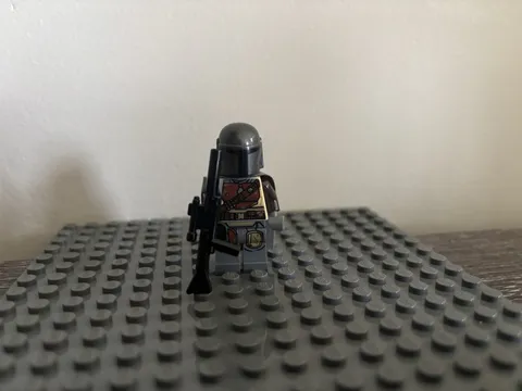 LEGO Star Wars the Mandalorian DIN Djarin Minifigure