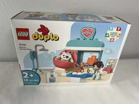 Lego DUPLO 10438 Town Visit the Vet Clinic Building Toy Set NEW/SEALED