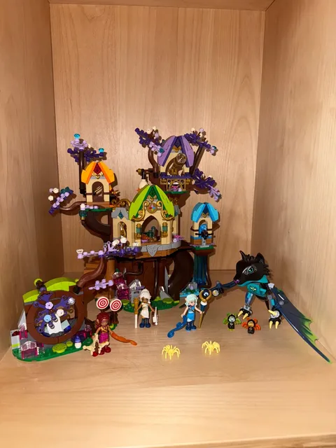 LEGO Elves: The Elvenstar Tree Bat Attack (41196)