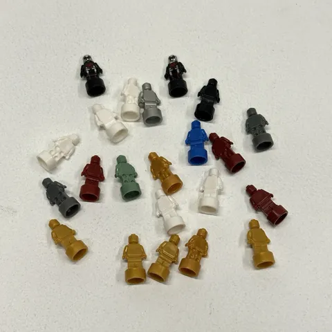 Lot Of LEGO Minifigures Mix Lot Of Microfigures Utensil Statuettes/Trophies