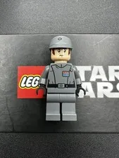 Lego Imperial Officer 75055 Captain - Commander Star Wars Minifigure