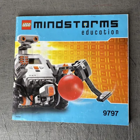 Lego Mindstorms Education 9797 Assembly Guide Instruction Manual ONLY