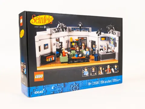 LEGO Ideas Seinfeld 21328 NEW SEALED Retired Set Apartment Jerry TV Show