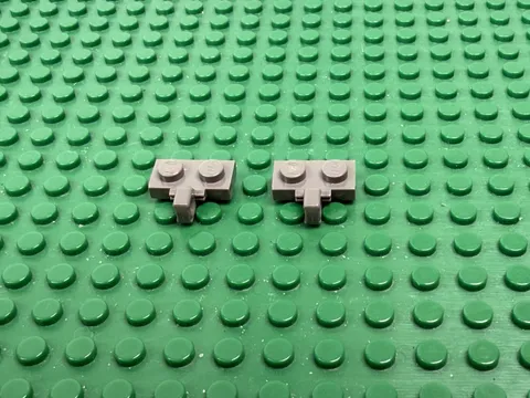 2x LEGO Old Dk Gray Hinge Plate 1x2 Locking 1 Finger on Side 7418 7470 #44567a