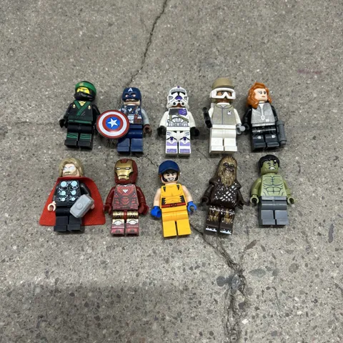 LEGO Minifigure Ninjago Star Wars Avengers Lot Of 10 Figures .2