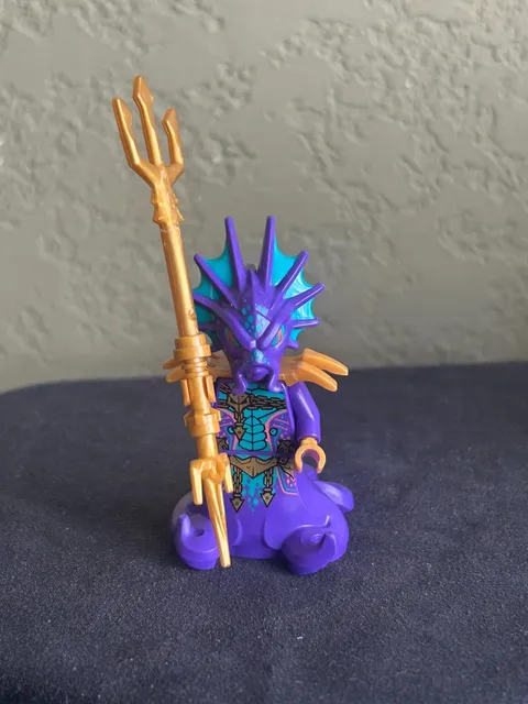 Lego Ninjago Minifigure Prince Kalmaar Seabound with Weapon