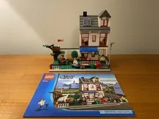 LEGO, City House, Set 8403 -- COMPLETE