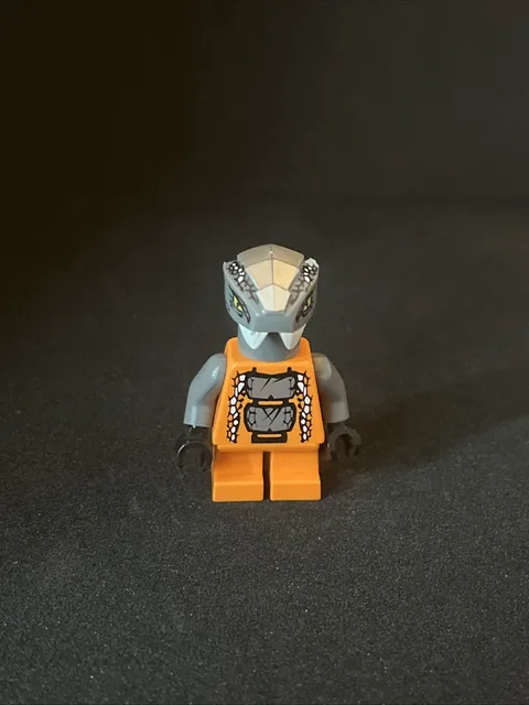 Lego Ninjago Chokun Orange Snake Minifigure Very Good Condition No cracks