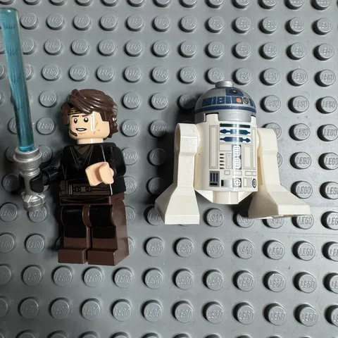 LEGO Anakin Skywalker & R2-D2 Minifigure Star Wars 75038 Headset sw0526