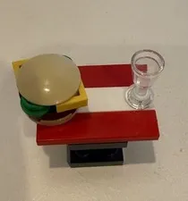 LEGO® Minifigure Picnic Table Marvel 2021 Advent 76196 Day 6