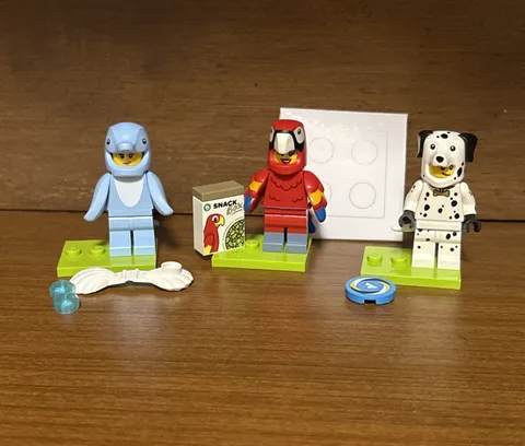 Lego 71051 Minifigures (Series 28) (Lot Of 3) Dog , Parrot, Dolphin Opened
