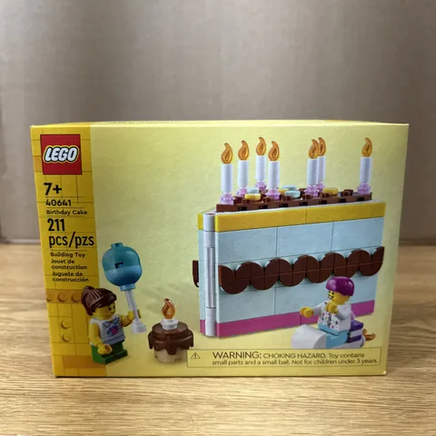 New 2023 LEGO Birthday Cake #40641 211pcs