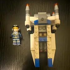 Pre-Built LEGO Star Wars 2017 U-Wing Microfighter 75160 w/Minifig