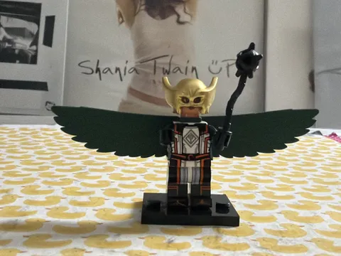 HAWKGIRL LEGO MINIFIG dc comics hawkman justice society superman isabela merced