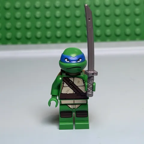 LEGO Leonardo Teenage Mutant Ninja Turtles Set 79103 tnt009 Minifigure F11