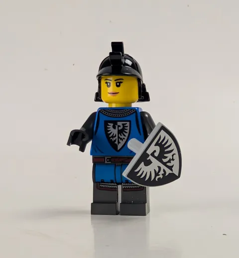 LEGO Castle New Female Black Falcon Knight Minifigure 31120