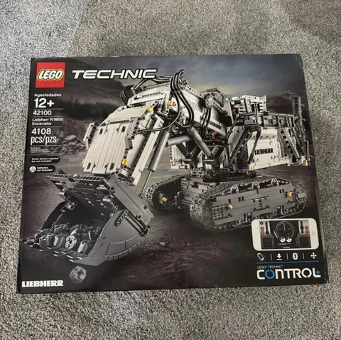 LEGO TECHNIC: Liebherr R 9800 Excavator (42100)
