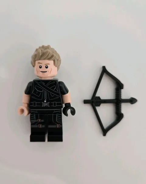 LEGO 76354 Marvel S.H.I.E.L.D. Helicarrier Hawkeye Minifigure