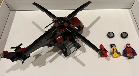 LEGO Marvel: Wolverine's Chopper Showdown (6866) Incomplete See Description