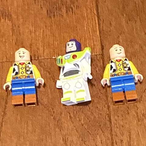LEGO Minifigures Disney Series Toy Story Buzz Lightyear & Woody minifigures