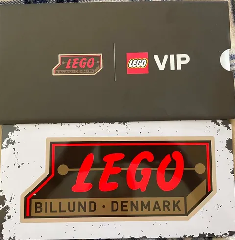 LEGO 5007016 1950's Retro Tin Poster Sign Limited Edition VIP 2021 NEW