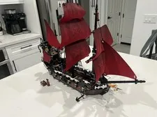 LEGO 4195 Queen Anne's Revenge Pirates Of  Caribbean Complete Authentic