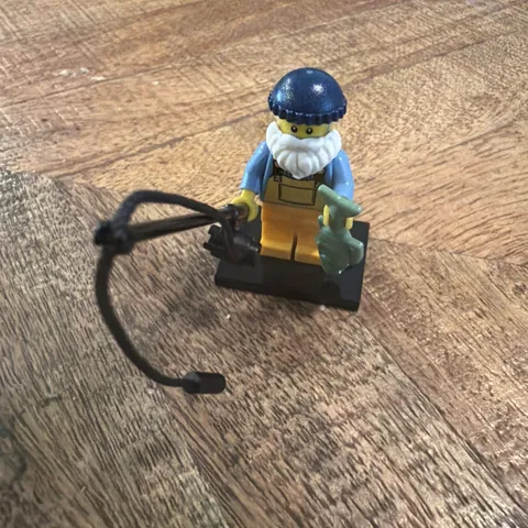 LEGO Fisherman minifigure Series 3
