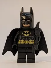 Batman Genuine LEGO Minifigure SH0016A DC Black Suit Yellow Belt Batarang
