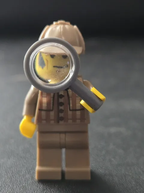 LEGO Sherlock Holmes Detective Series 5 Collectible Minifigure 8805