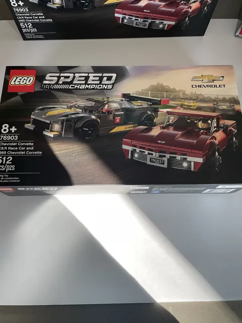 LEGO SPEED CHAMPIONS: Chevrolet Corvette C8.R and 1969 Corvette RETIRED 76903