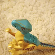 LEGO Velociraptor Blue And Tan