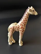Lego Friends Minifigure Animal, GIRAFFE, w/ Reddish Brown Mane from set 41717