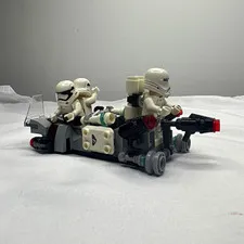 LEGO Star Wars First Order Snowspeeder 75100 w/ Stormtrooper Minifigures
