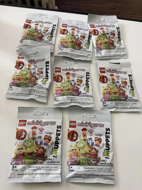 LEGO Disney The MUPPETS Minifigures 8 Blind Bags Sealed Random  71033