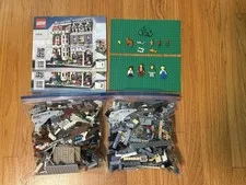 LEGO 10218 Pet Shop Excellent Condition with Manual and Minifigures, No Box