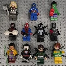 Lego Marvel Super Heroes Minifigures Lot and Accessories